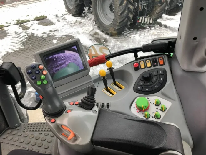 Ciągnik Agrotron 7210 TTV – Używany – DEUTZ-FAHR - obrazek 7