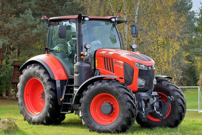 Ciągnik rolniczy – 7153 KVT - KUBOTA