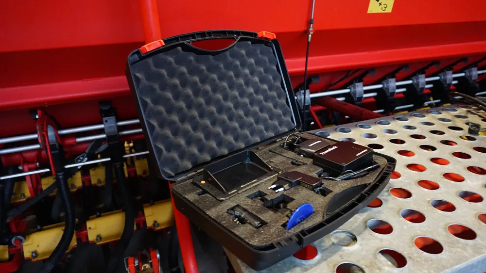 Kamera do maszyn rolniczych - MachineCam Mobility - LudaFarm 3 Kamera do maszyn rolniczych - MachineCam Mobility - LudaFarm