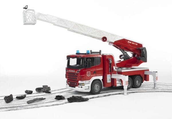 Straż pożarna Scania R - z pompą wodną i modułem światło-dźwięk - 03590 - BRUDER 3