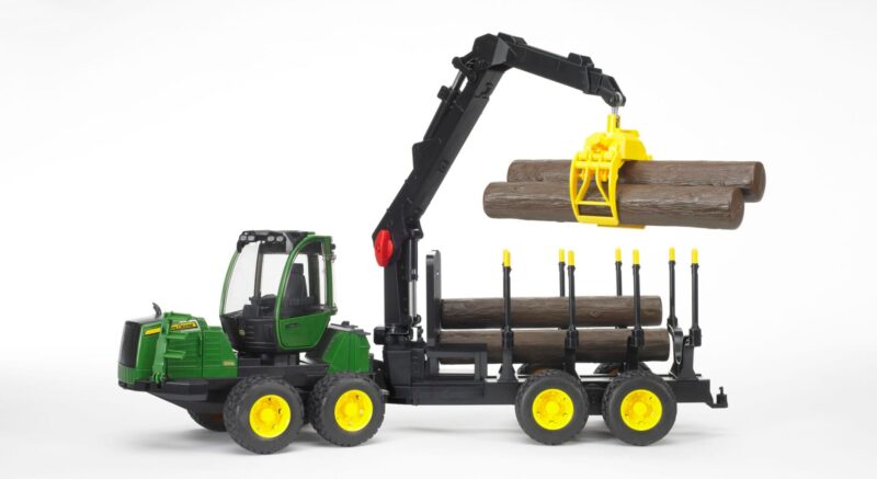 Forwarder – Ładowacz John Deere 1210E z chwytakiem i 4 pniami drzewa – 02133 – BRUDER
