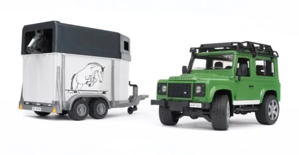 Auto Land Rover Defender - z przyczepą dla konia i figurką konia - ZESTAW - 02592 - BRUDER