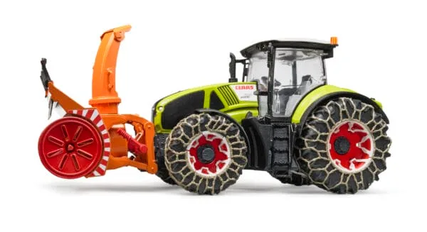 Traktor Claas Axion 950 z pługiem śnieżnym i łańcuchami na kołach - 03017 - BRUDER