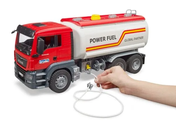 Ciężarówka MAN TGS - Cysterna Petrol Max - 03775 - BRUDER