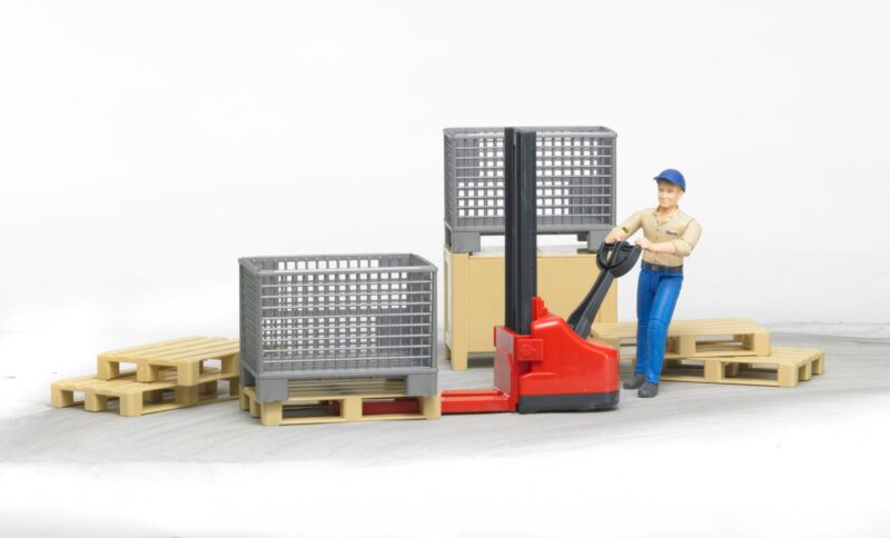 Akcesoria logistyczne z figurką – 62200 – BRUDER