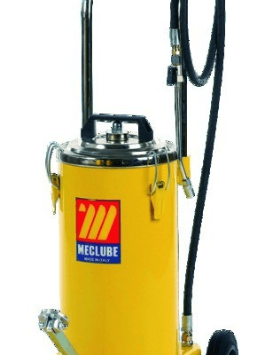 Smarownica nożna - 16kg - 267974 - MECLUBE