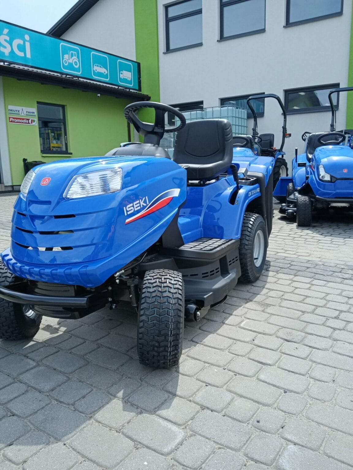 Kosiarka samojezdna traktorek – CM7014 – ISEKI