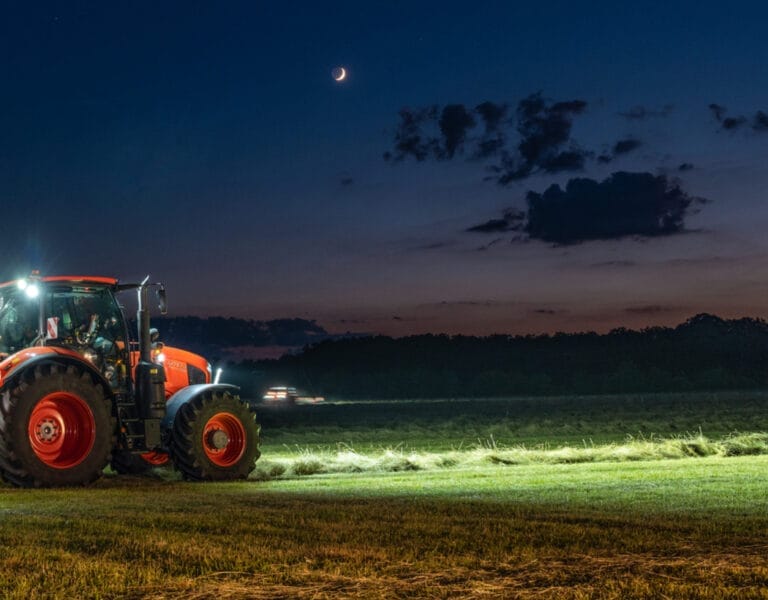 Jak podłączyć lampy robocze LED w ciągniku? 10