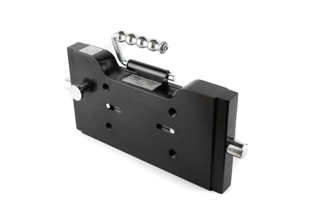 Płyta adaptacyjna zaczepu z 4 otworami – M20 – LBPU 330-32-25 – LBPU-330-32-25